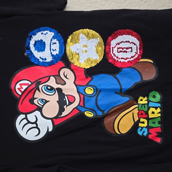 Super Mario Reversible Sequin Tshirt - Picture 2 of 5